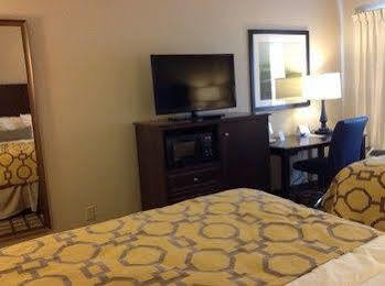 Baymont By Wyndham Hotel